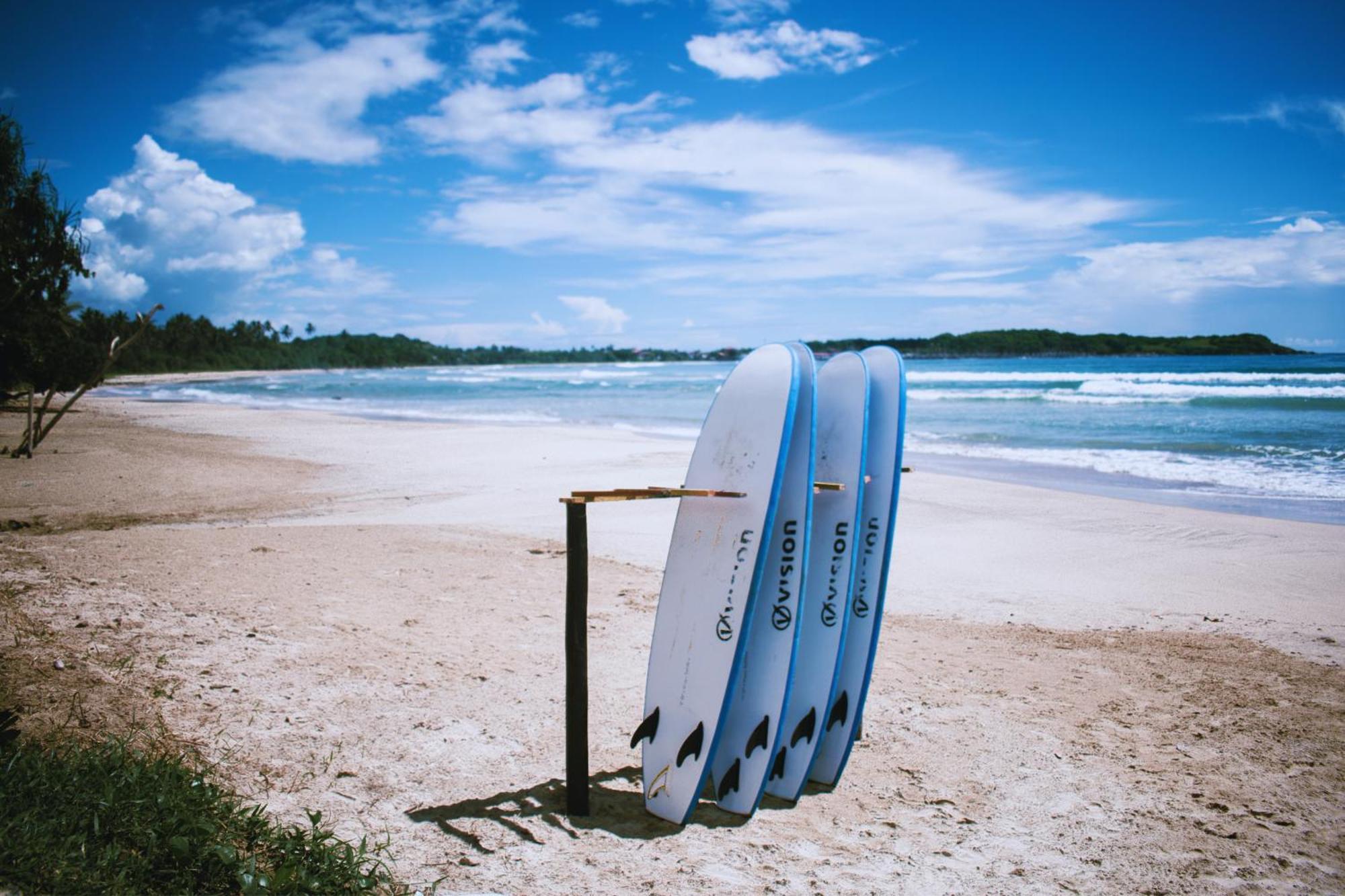Calma - Surf, Yoga & Coffee On A Private Beach Dikwella Kültér fotó