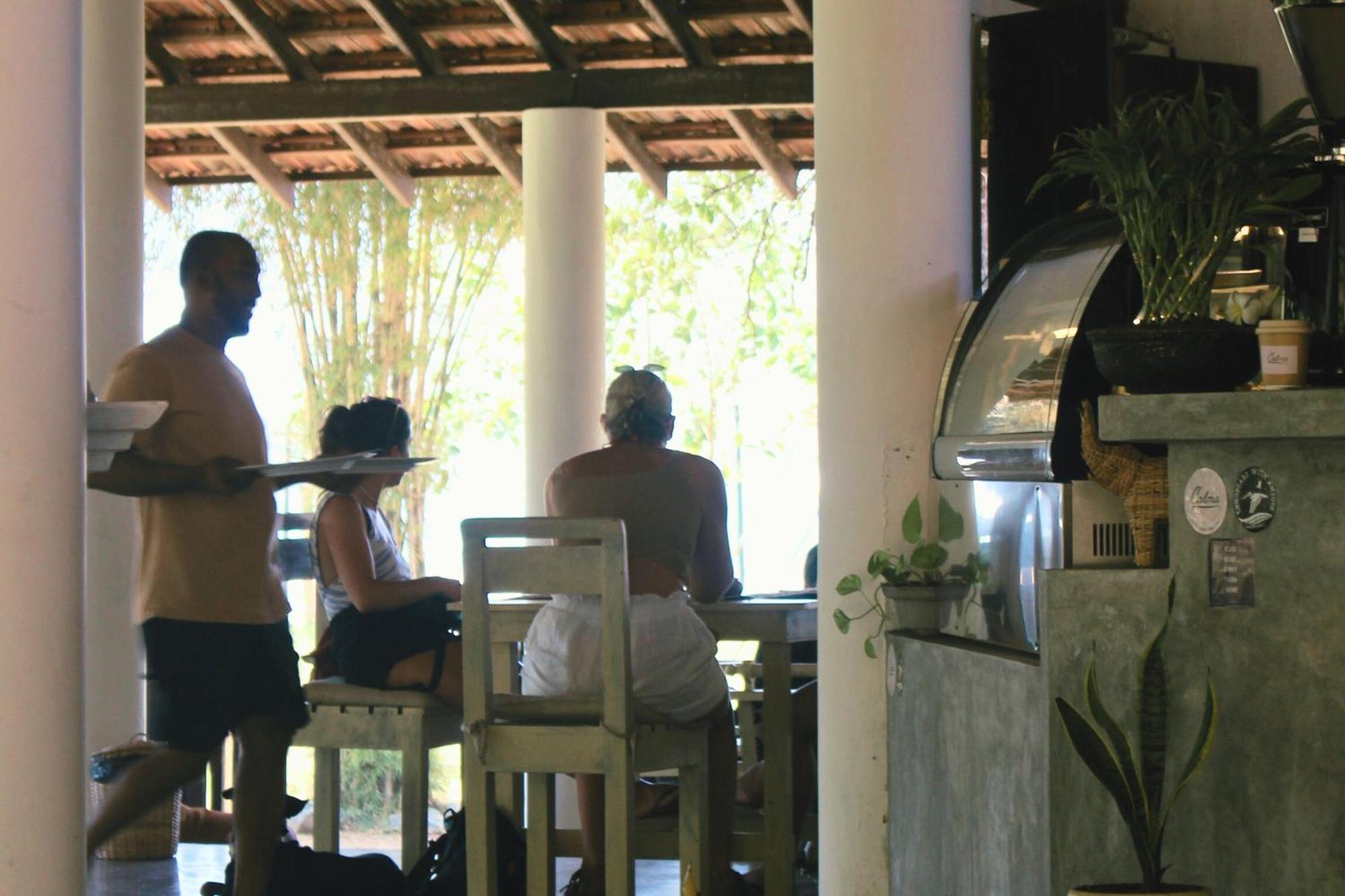 Calma - Surf, Yoga & Coffee On A Private Beach Dikwella Kültér fotó
